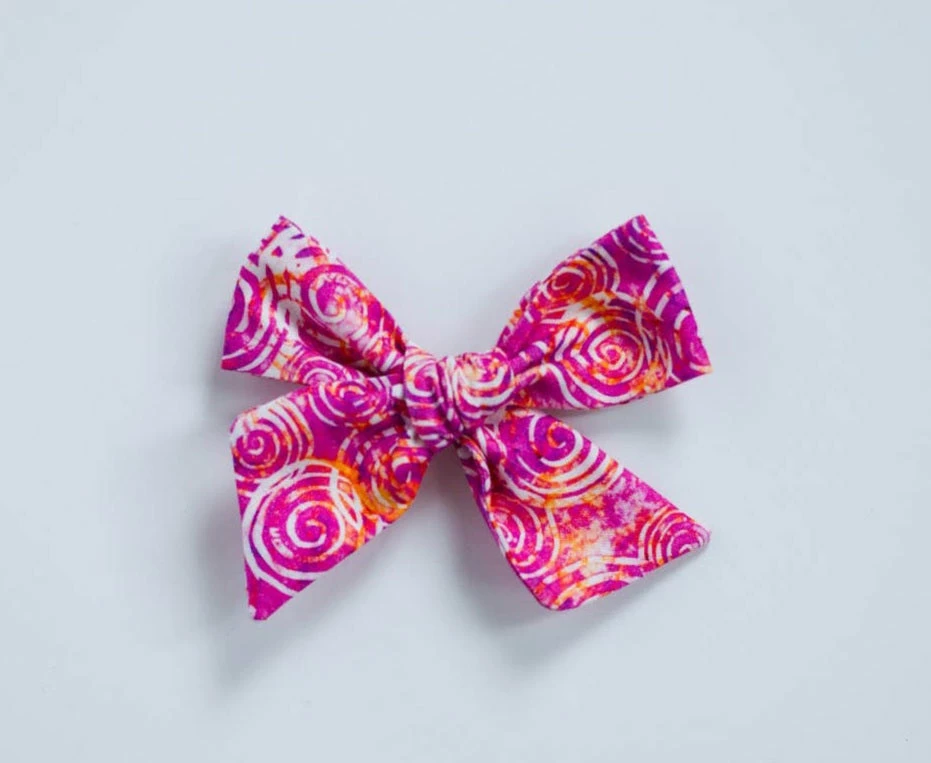 Discount ๐ Wanderlust And Mayhem Pink Batik Bow ๐คฉ 3 Wanderlust And Mayhem Pink Batik Bow