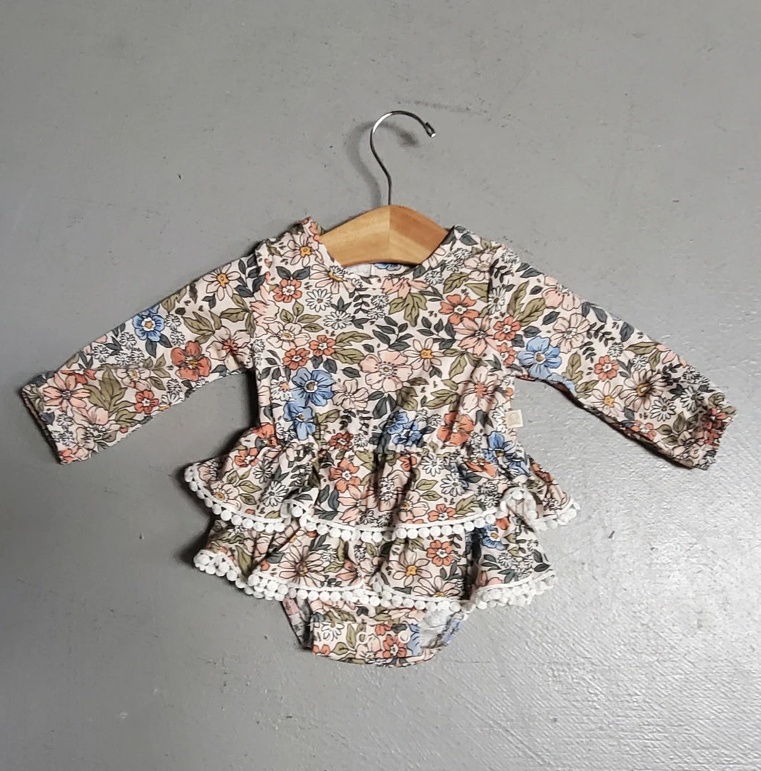 Cheap โ Itty Bitty Kid's Boutique Infants Chilton Floral ๐ Skirted Bubble โ 3 Itty Bitty Kid's Boutique Infants Chilton Floral Skirted Bubble