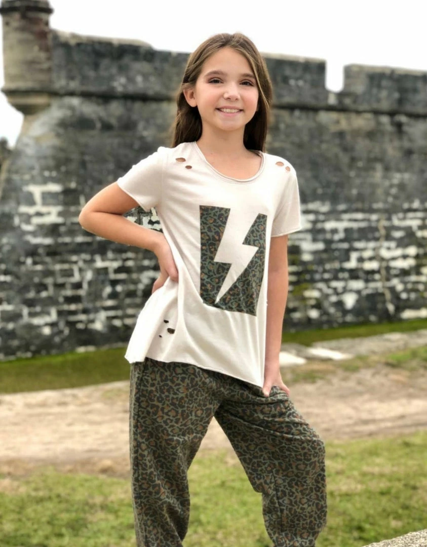 New ๐ฅ Paper Flower ๐ง Girls Lightning Bolt Top ๐ 3 Paper Flower Girls Lightning Bolt Top