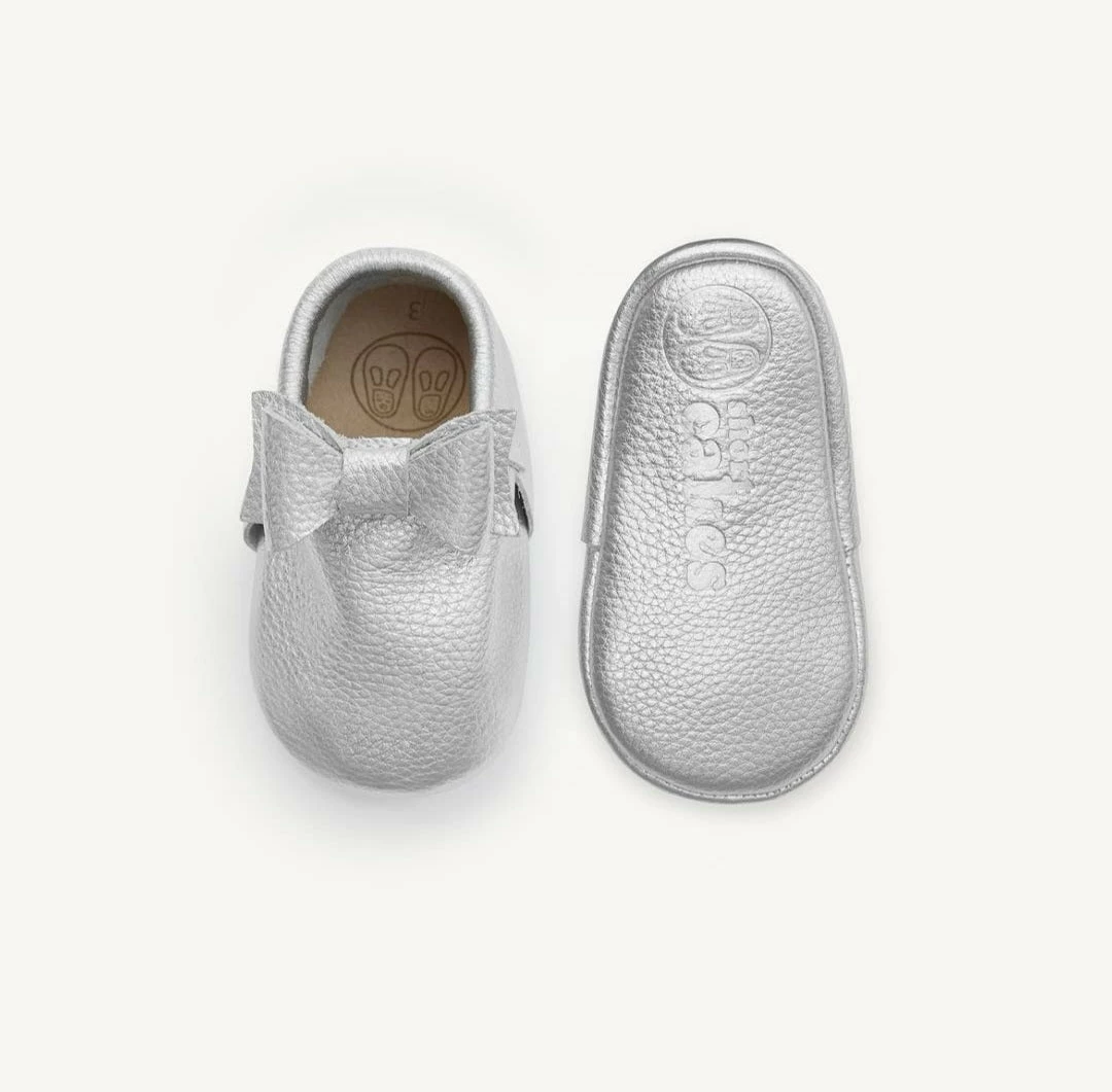 Cheap π Short Cakes Elsa Silver Baby Moccasins Infants π 3 Short Cakes Elsa Silver Baby Moccasins Infants