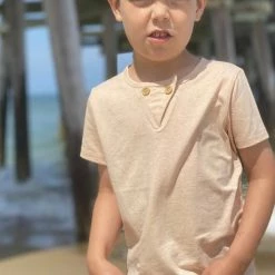 Me+Henry Schooner Tee-apricot