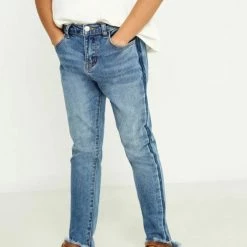 Hayden Girls Stone Washed Frayed Ankle