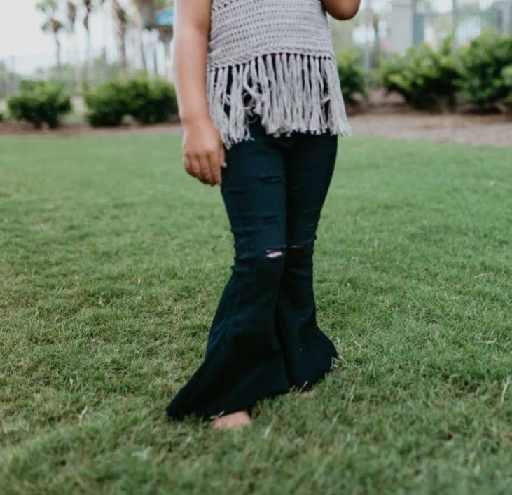 Best Sale ๐ฅฐ Itty Bitty Kid's Boutique Black Denim Flares ๐ง Girls โญ 4 Itty Bitty Kid's Boutique Black Denim Flares Girls