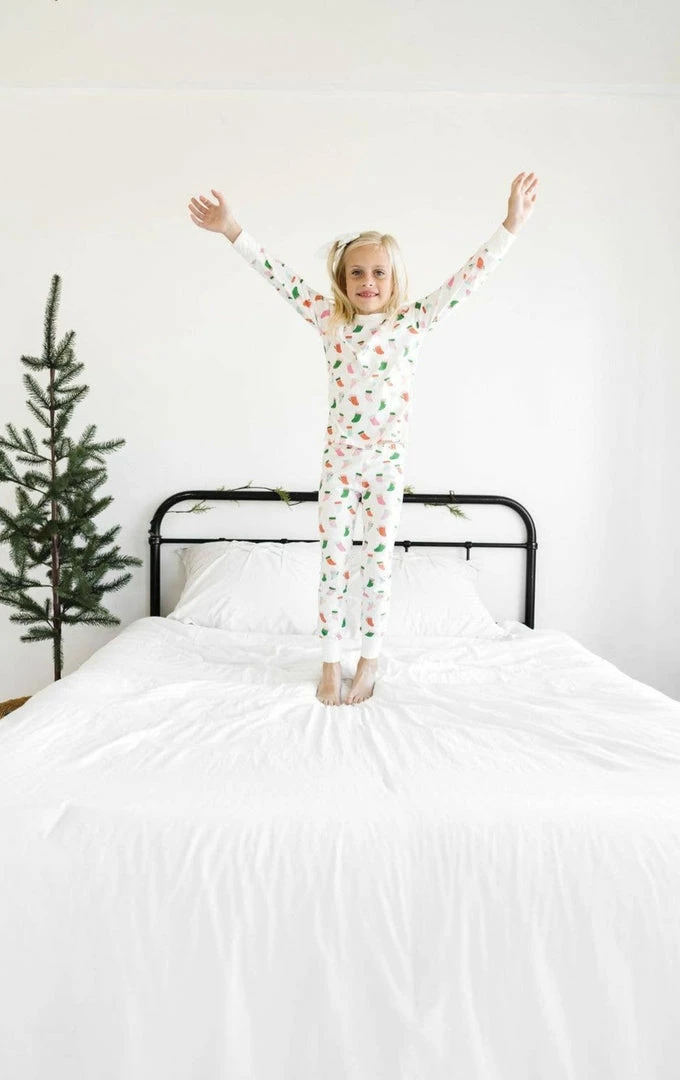 New โ Itty Bitty Kid's Boutique ๐ Christmas Stockings Two-Piece Pajamas Infants ๐ 3 Itty Bitty Kid's Boutique Christmas Stockings Two-Piece Pajamas Infants