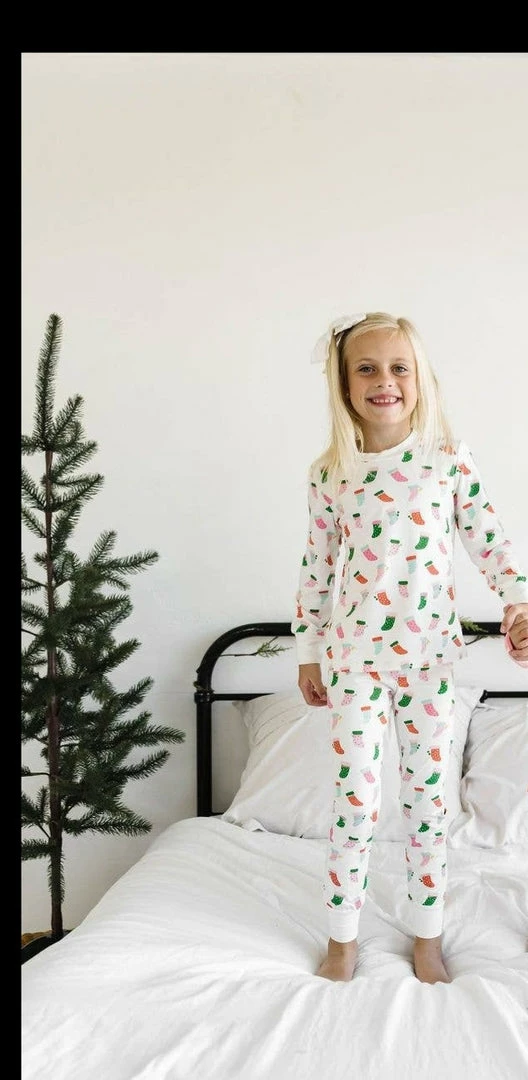New โ Itty Bitty Kid's Boutique ๐ Christmas Stockings Two-Piece Pajamas Infants ๐ 4 Itty Bitty Kid's Boutique Christmas Stockings Two-Piece Pajamas Infants